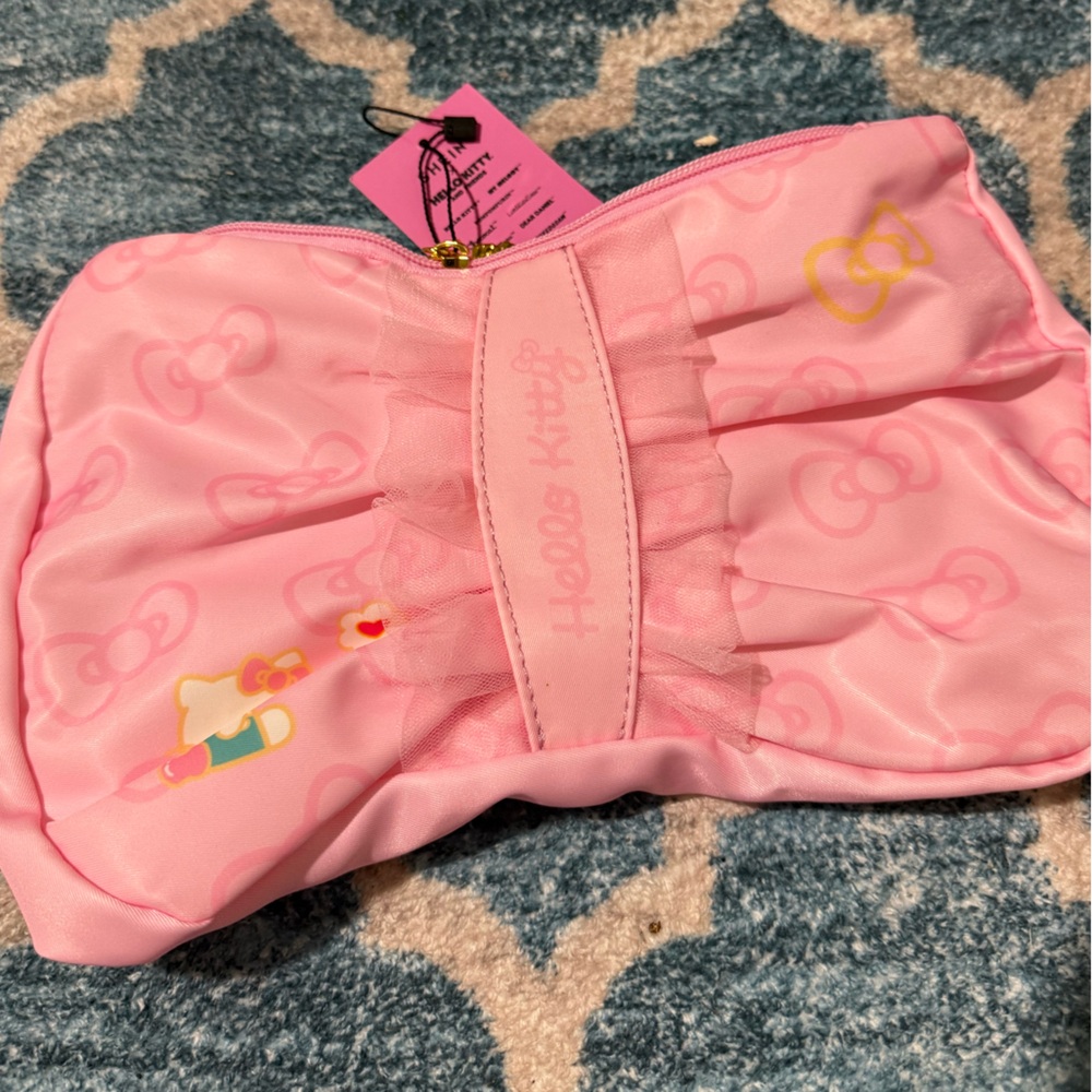 Hello Kitty Shein Pink Bow Pouch
